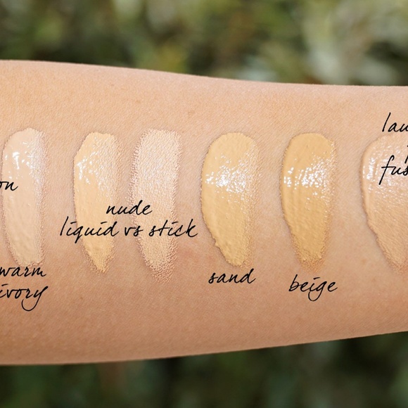 Hourglass Cosmetics Vanish Seamless Finish Liquid Foundation - Picture 3 of 3